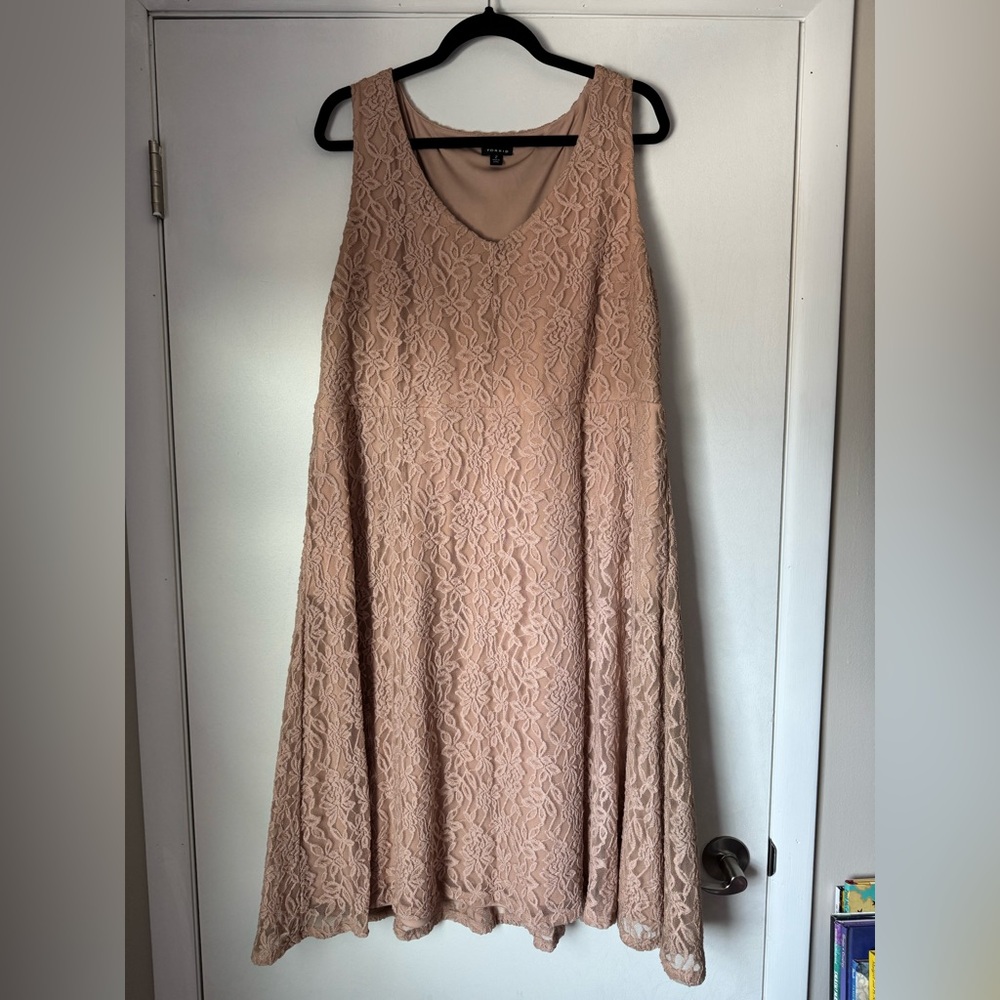 💕 Host Pick 💕 Torrid Sleeveless Lace Dress - NWOT